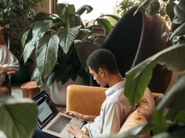 香港注册企业价格多少？大陆人怎么在香港开公司？要啥条件？全流程实操指南