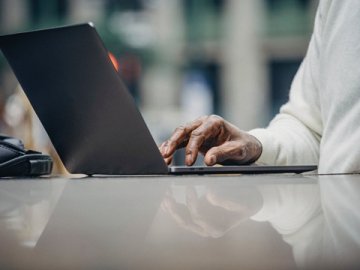 税务总局开展境外收入自查 重点核查2026年度纳税情况