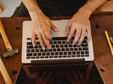 注册香港公司要多少钱？大陆人如何代办理香港公司注册