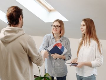 2026年外国人赴泰注册公司的合法路径：股份结构与董事要求详解