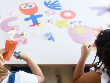 电动剃须刀与牙刷成男性礼品首选，Wildberries发布1-2月热销榜